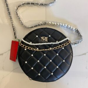 Badgley Mischka Black Round Quilted Crossbody Pearls